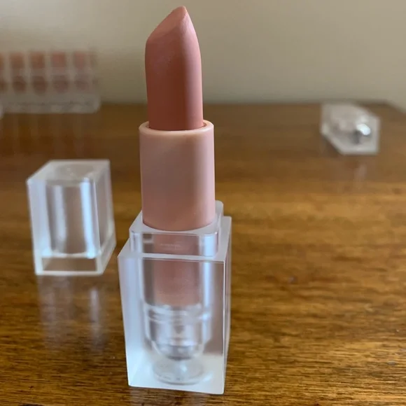 KKW Beauty 90’s Moment Lipstick - Picture 2 of 4